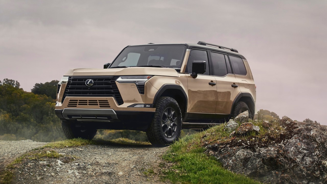 013_060423_LEXUS_9B7A8302_16x9