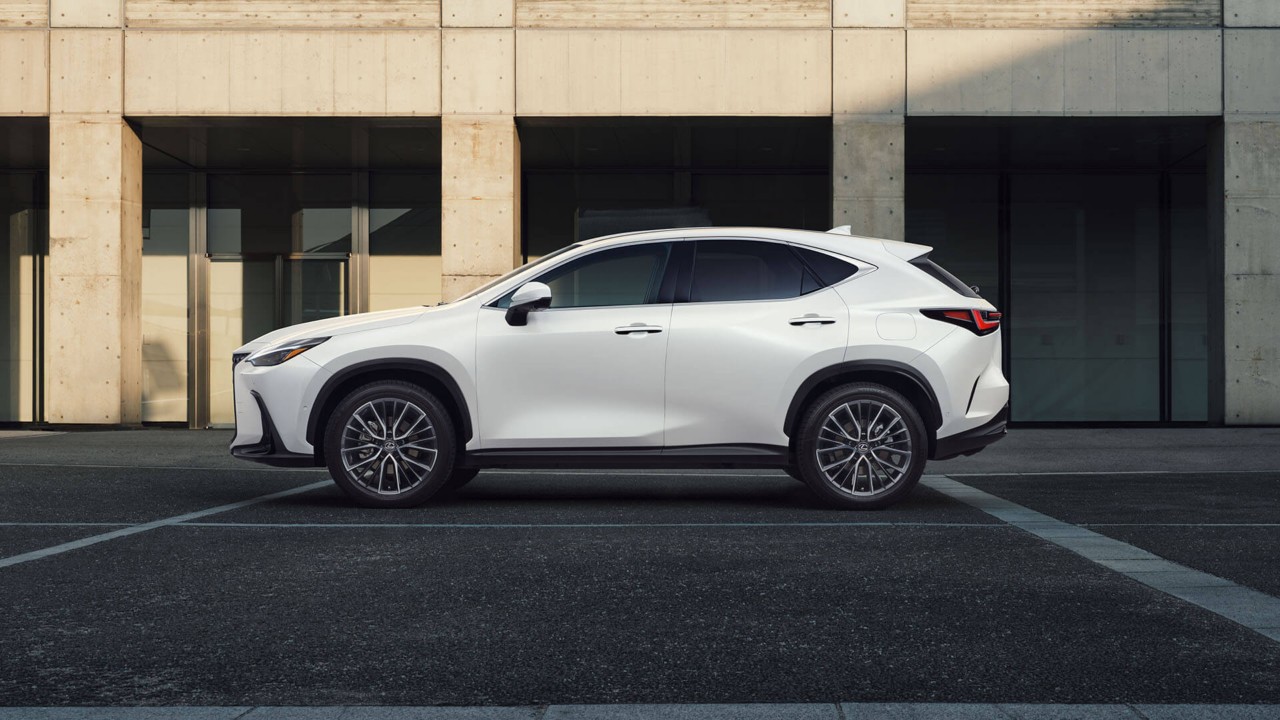 2021-lexus-nx-model-feel-more-in-control-1920x1080